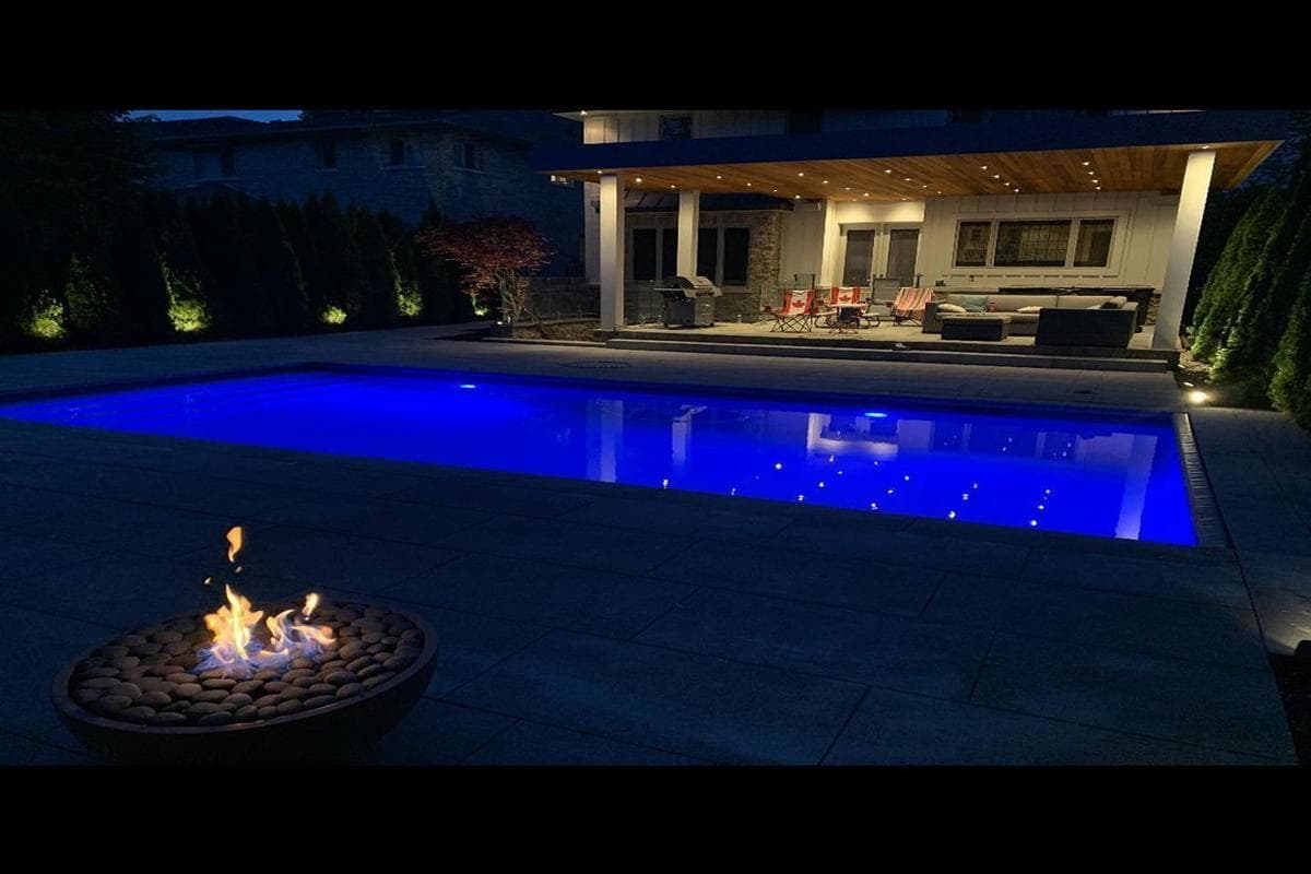 Pool Deck Surrounds